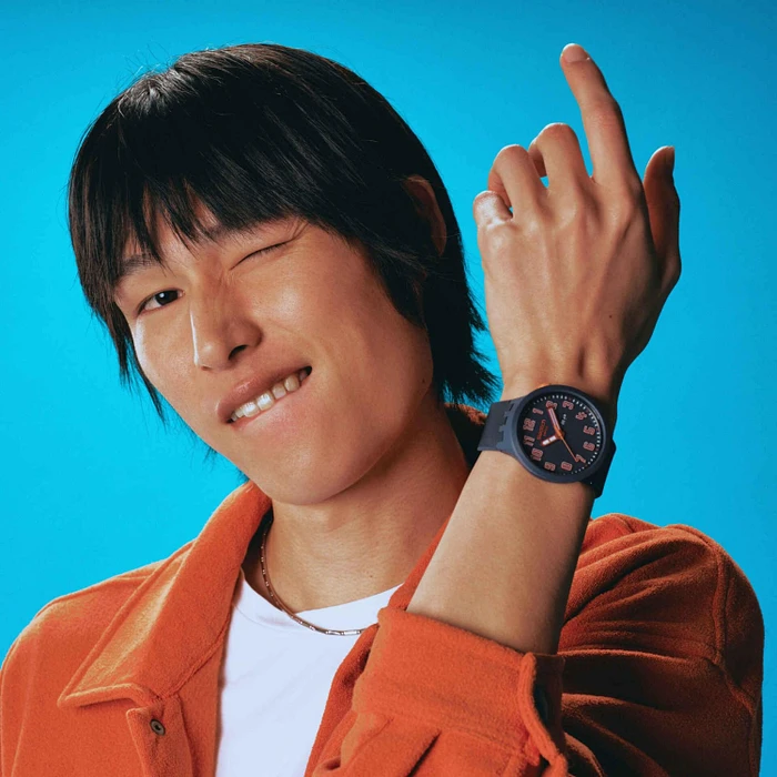 Swatch Big Bold ESSENTIALLY CONFIDENT SB01S700 Swatch Big Bold ESSENTIALLY CONFIDENT SB01S700