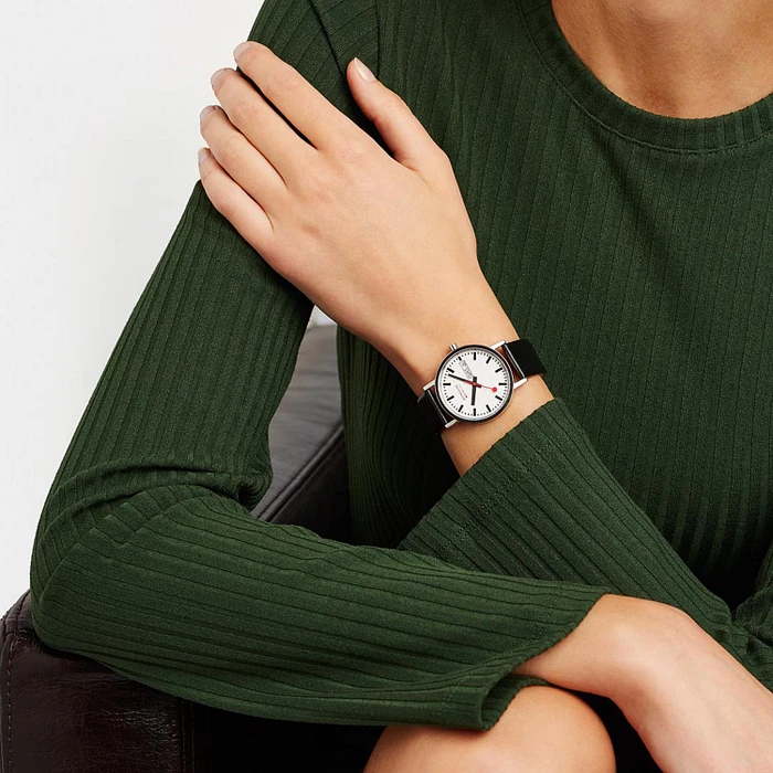 Mondaine Classic M667.30314.11SBB