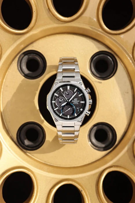 Casio Edifice EQB-1100D-1AER Casio Edifice EQB-1100D-1AER
