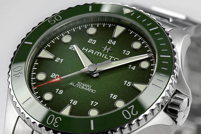 Hamilton Navy H82525160 Khaki Navy Scuba