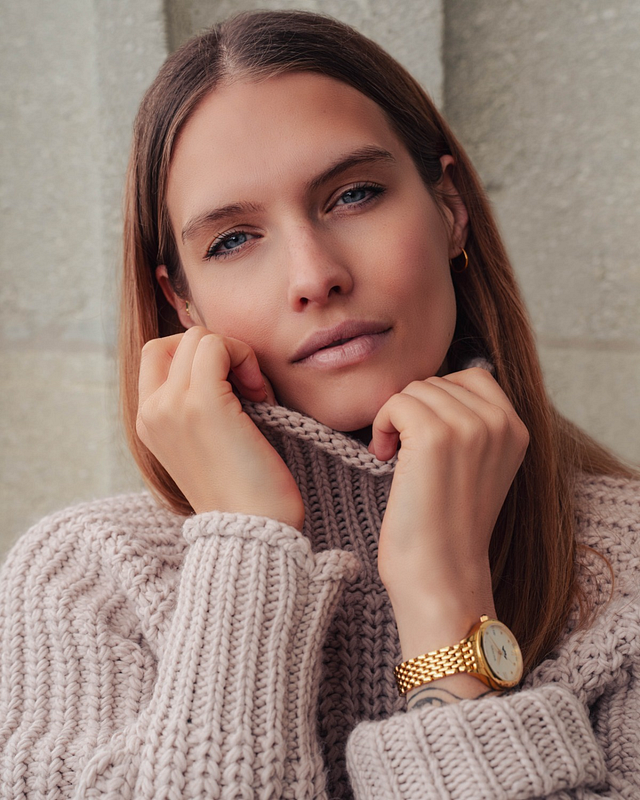 920 BALMAIN レザージャケット ショート丈 ピンク 9 羊革 ベルト付 920 BALMAIN レザージャケット ショート丈 ピンク 9 羊革 ベルト付 920