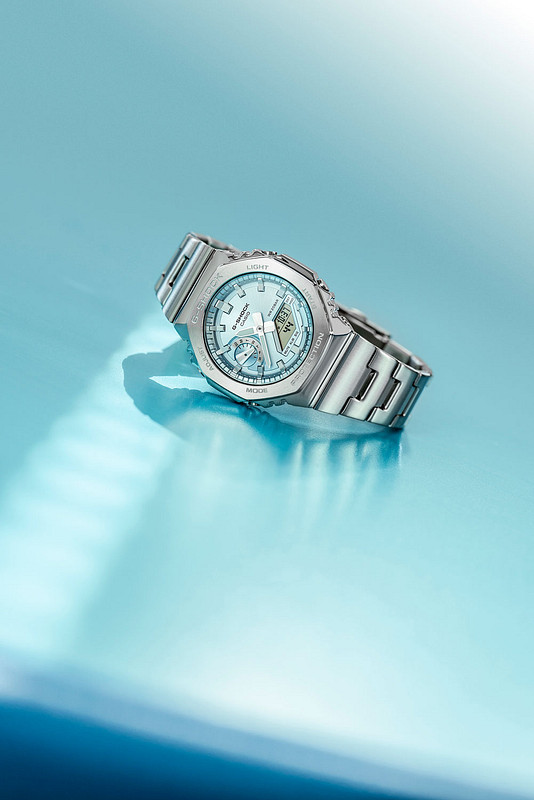 G-SHOCK GM-2110D 水色 GM2110D-2A | Metal G-SHOCK Blue Dial Watch | Casio G-SHOCK