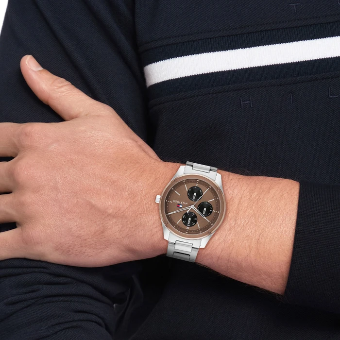 Tommy Hilfiger TH1710533 Horloge Heren Zilverkleurig 43mm Tommy Hilfiger TH1710533 Horloge Heren Zilverkleurig 43mm