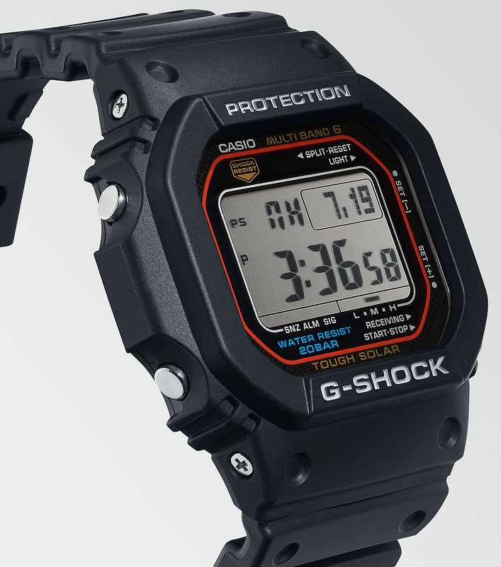 時計 G-SHOCK GW-M5610U-1ER Amazon.com: CASIO G-Shock GW-M5610U-1JF [20 ATM Water