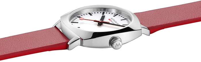 Mondaine MSL.31110.LCV Horloge - Leer - Rood - 31x36,5mm Mondaine MSL.31110.LCV Horloge - Leer - Rood - 31x36,5mm