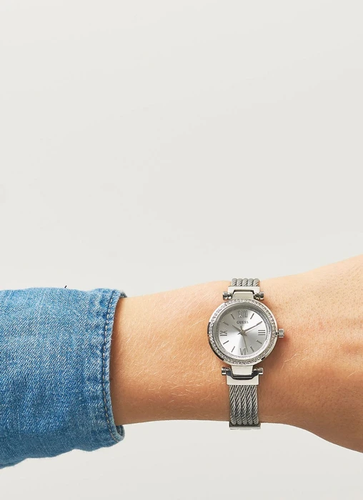Guess W1009L1 Guess W1009L1