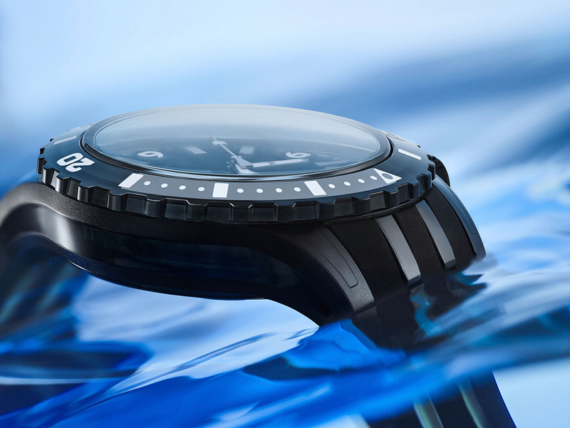 スウォッチ SCUBAQUA SEA NETTLE SSCU09B100 BLACK SEA NETTLE - SSCU09B100 | Swatch® United States