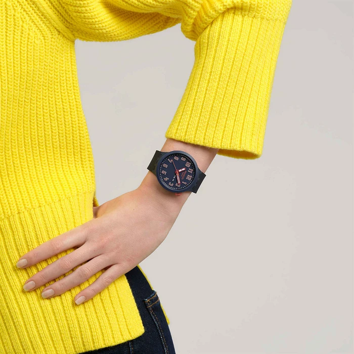 Swatch Big Bold ESSENTIALLY CONFIDENT SB01S700 Swatch Big Bold ESSENTIALLY CONFIDENT SB01S700