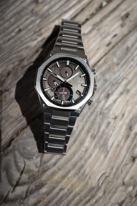 Casio Edifice EQB-1100D-1AER Casio Edifice EQB-1100D-1AER